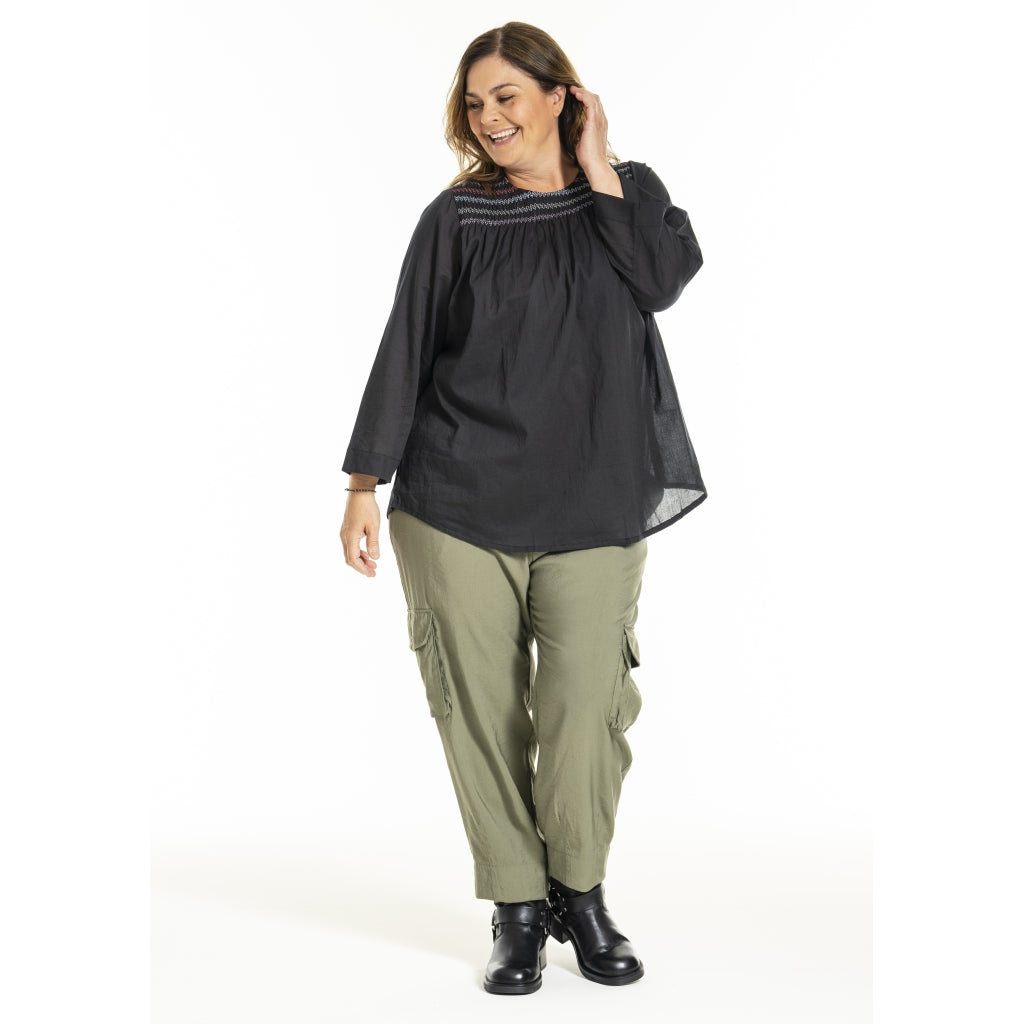 Gozzip Woman GIngfred Blouse Blouse Black