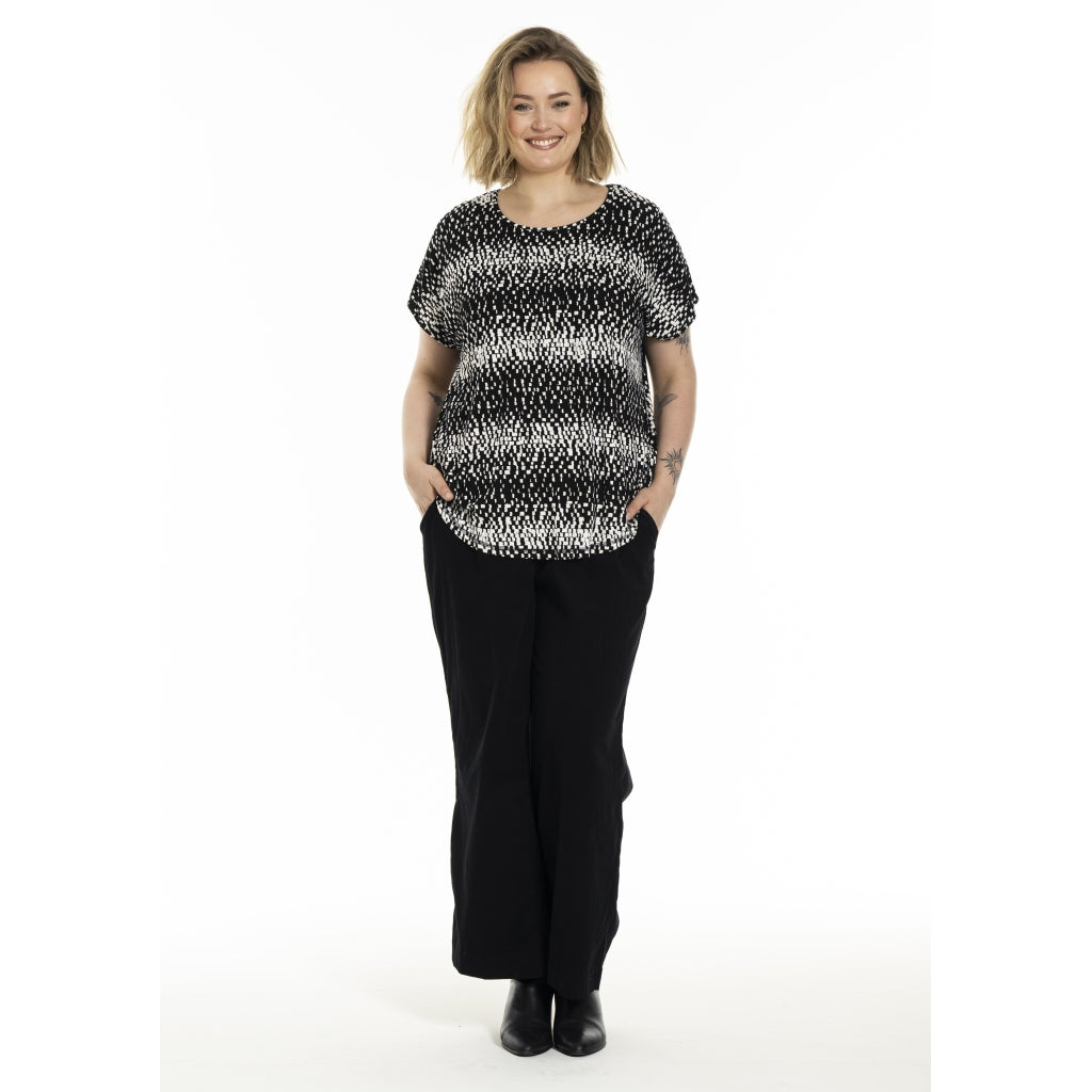 Gozzip Woman Gitte T-shirt with print T-Shirt Black/White